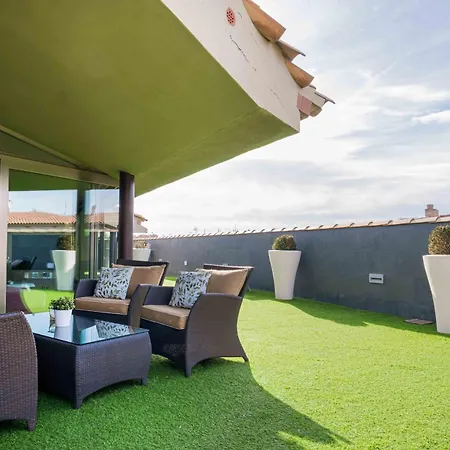 Дом отдыха Gran Duplex Cerca Del Mar Con Piscina Privada En El Centro De *