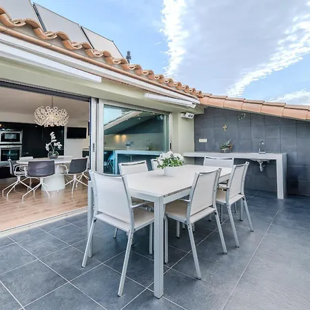 Gran Duplex Cerca Del Mar Con Piscina Privada En El Centro De * Roses