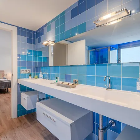 Дом отдыха Gran Duplex Cerca Del Mar Con Piscina Privada En El Centro De