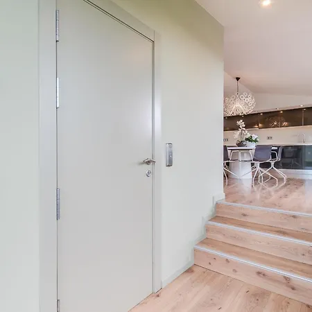 Gran Duplex Cerca Del Mar Con Piscina Privada En El Centro De Росас