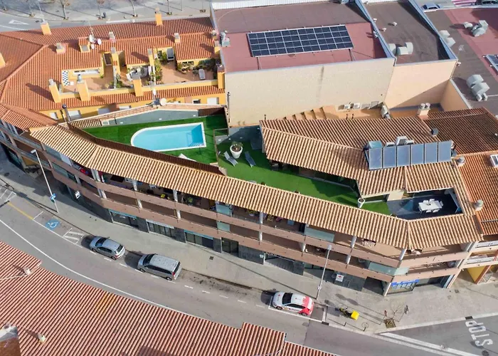 Gran Duplex Cerca Del Mar Con Piscina Privada En El Centro De Semesterbostad *