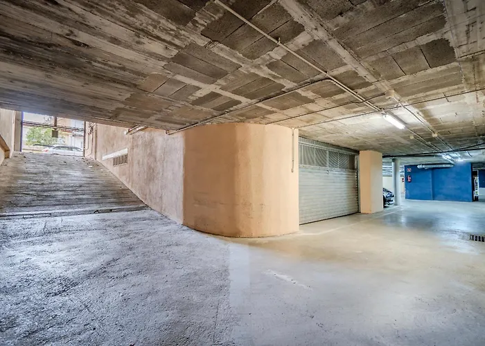Gran Duplex Cerca Del Mar Con Piscina Privada En El Centro De Rosas