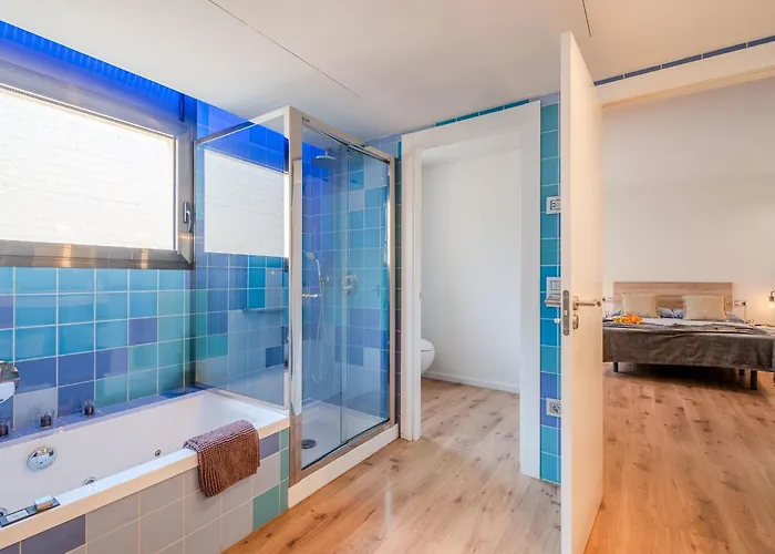 Gran Duplex Cerca Del Mar Con Piscina Privada En El Centro De Rosas