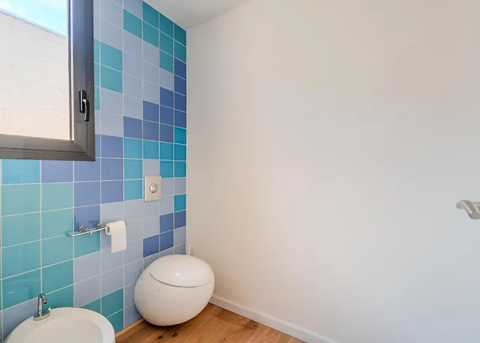 Gran Duplex Cerca Del Mar Con Piscina Privada En El Centro De *