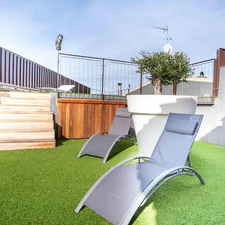 Feriehus Gran Duplex Cerca Del Mar Con Piscina Privada En El Centro De