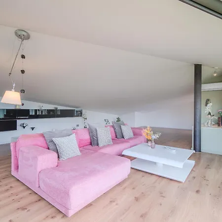 Gran Duplex Cerca Del Mar Con Piscina Privada En El Centro De *