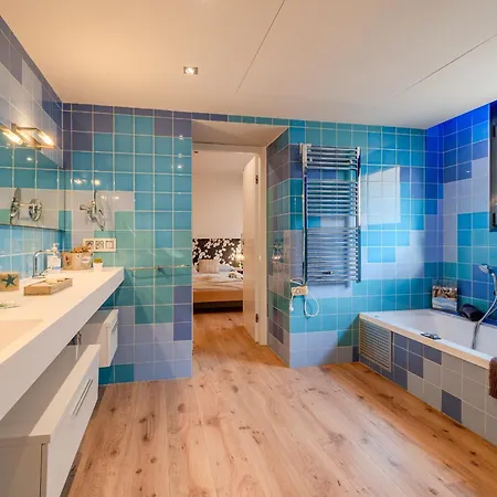 Gran Duplex Cerca Del Mar Con Piscina Privada En El Centro De *