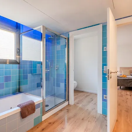 Gran Duplex Cerca Del Mar Con Piscina Privada En El Centro De Roses