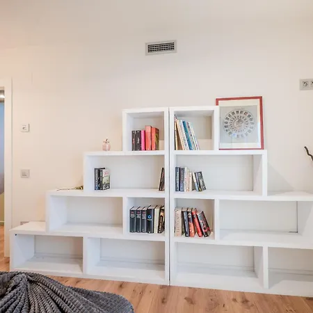 Gran Duplex Cerca Del Mar Con Piscina Privada En El Centro De Feriehus